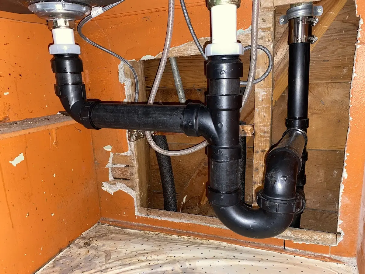 Professional Pipe Bursting equipment and tools on the job in Louisville